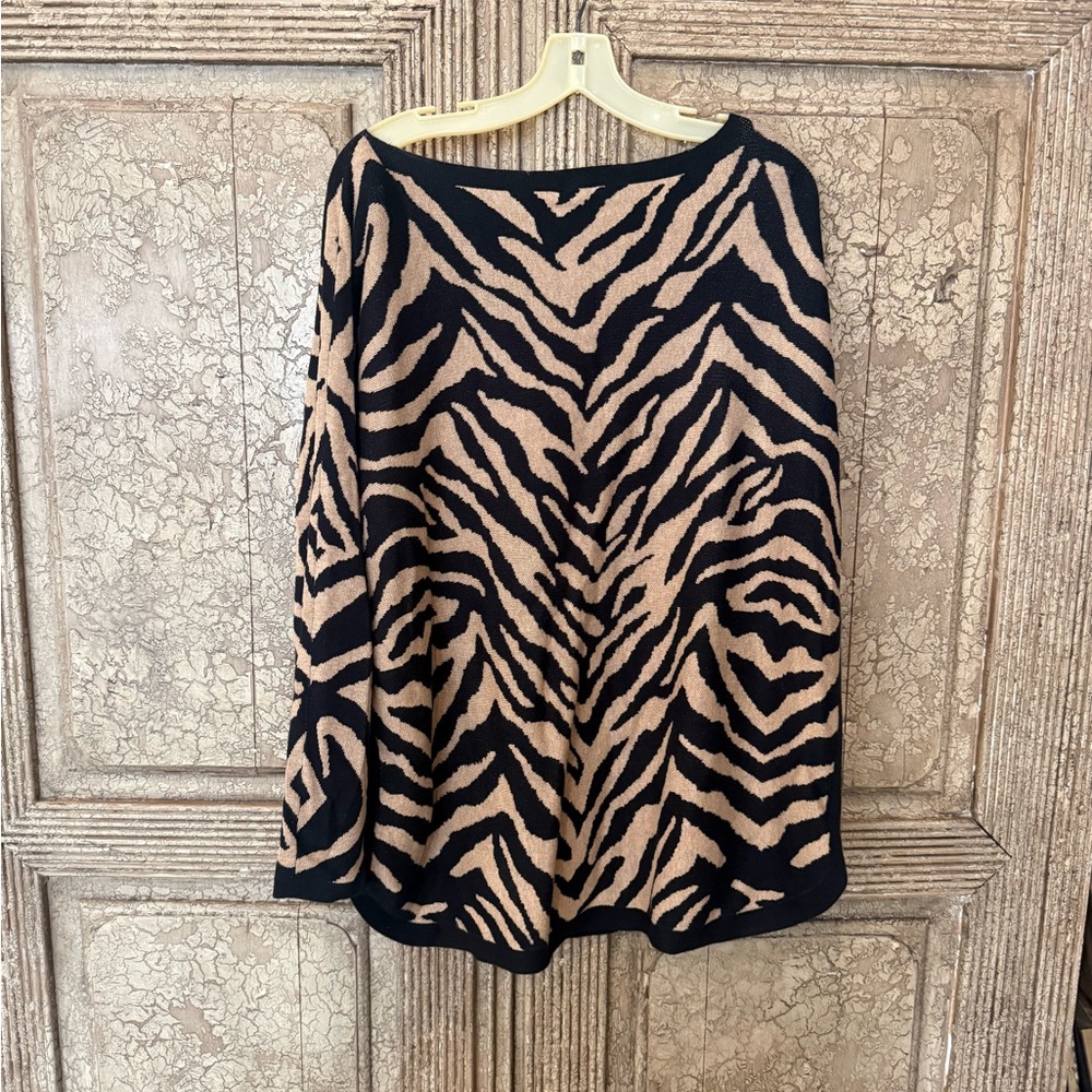 CAbi Navy and Beige Animal-Print Knit Top